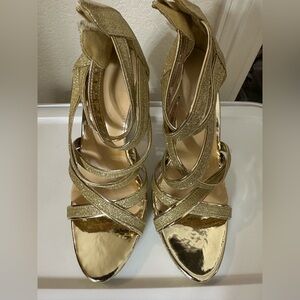 Gold shiny glitter heels